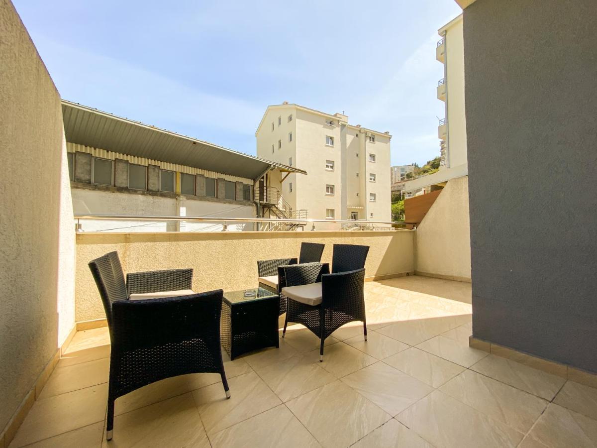 Apartments Luka Bu2 Budva Kültér fotó